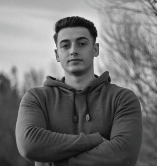 Miles Jaxon Flash USDT Software head of HR operations manager